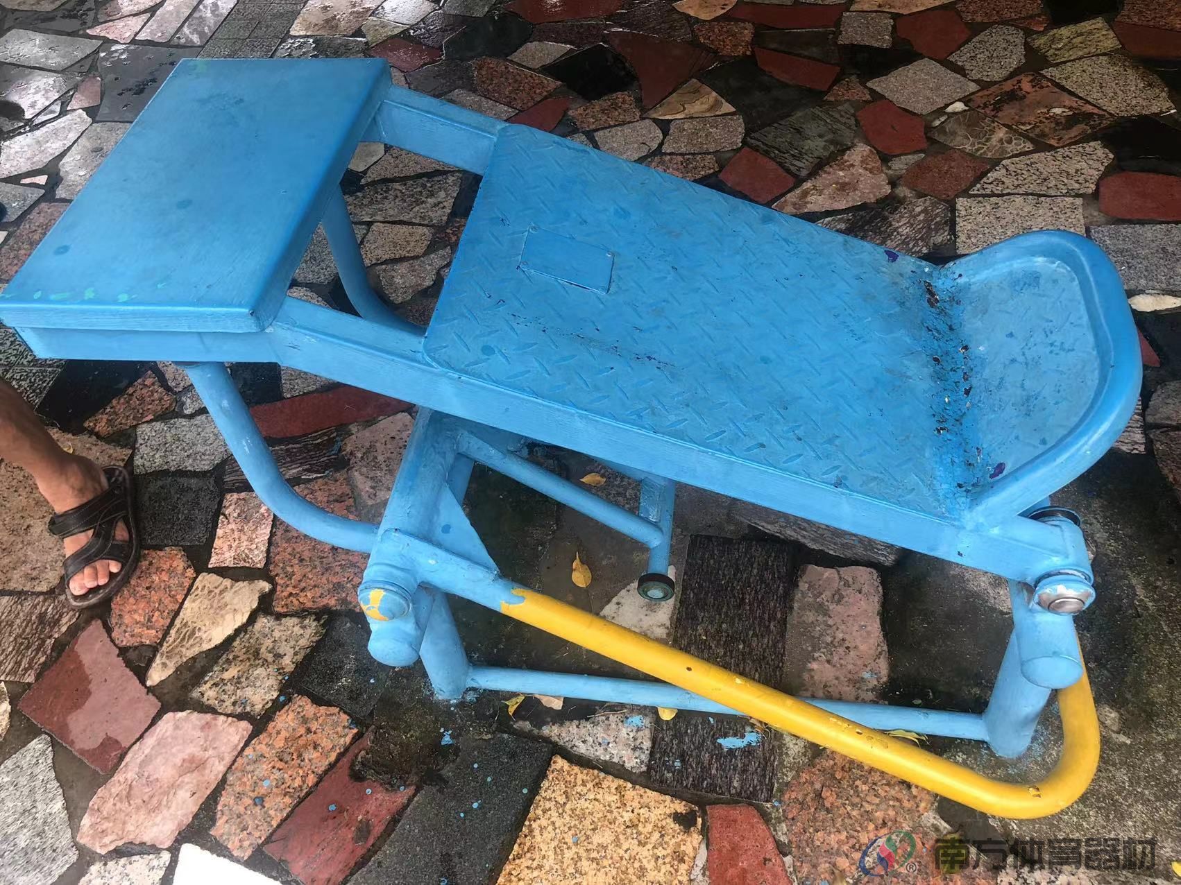 鸿景花园7栋旁小公园(图2)