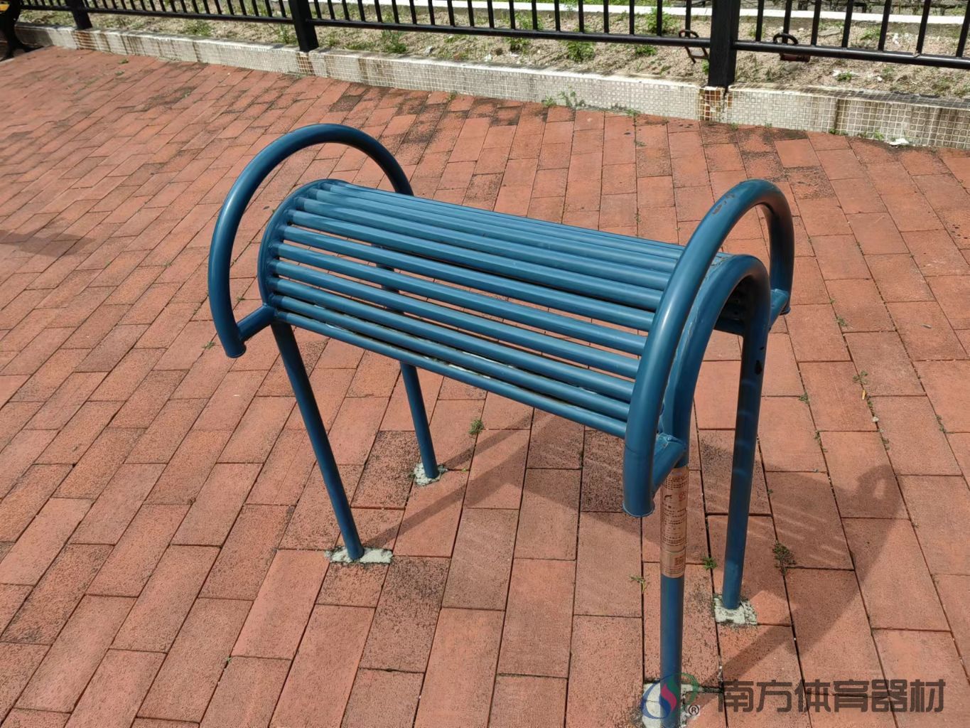 南油花园健身广场(图6)