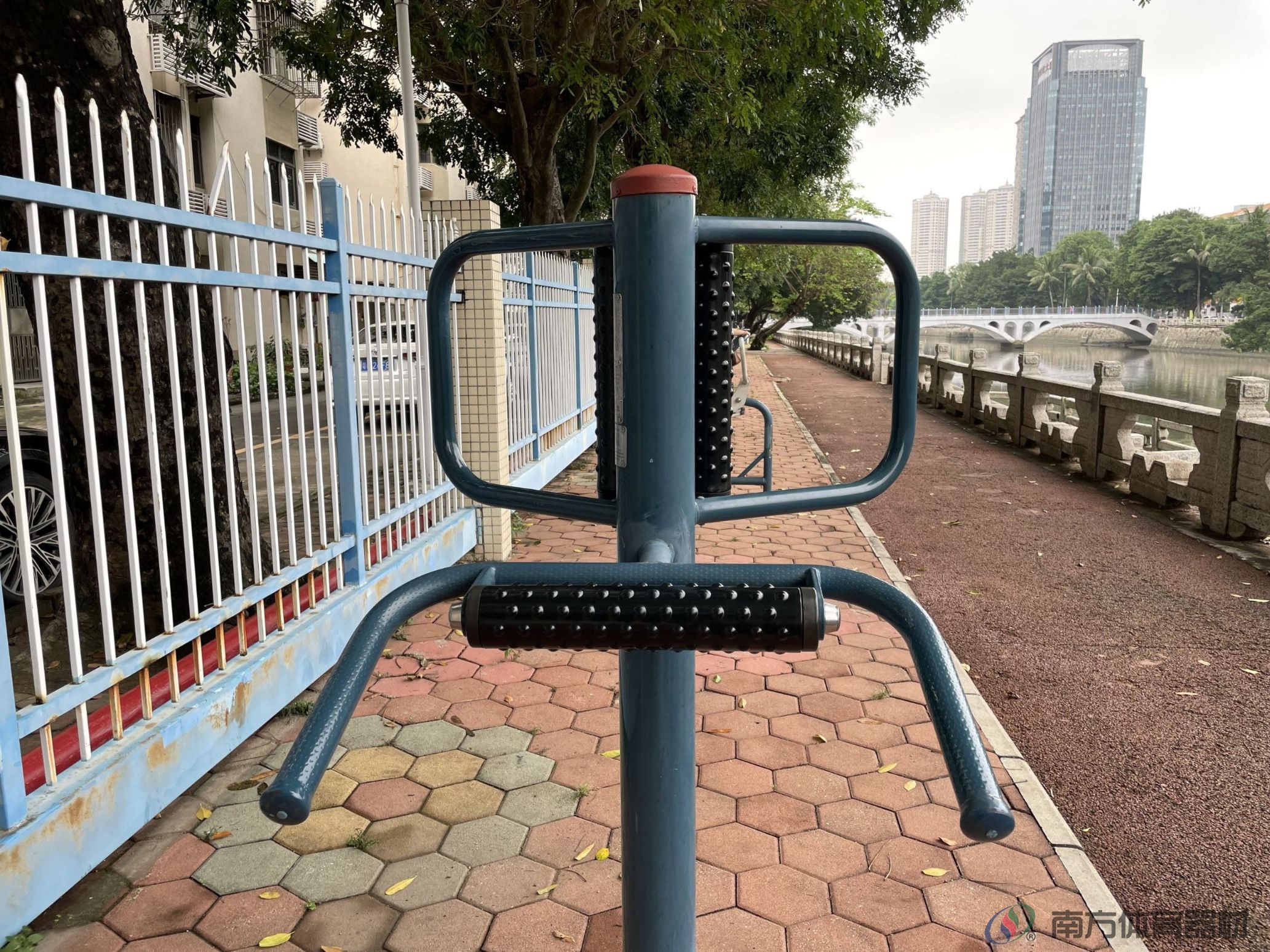 凤凰河渠绿道南华小区西苑段(图26)