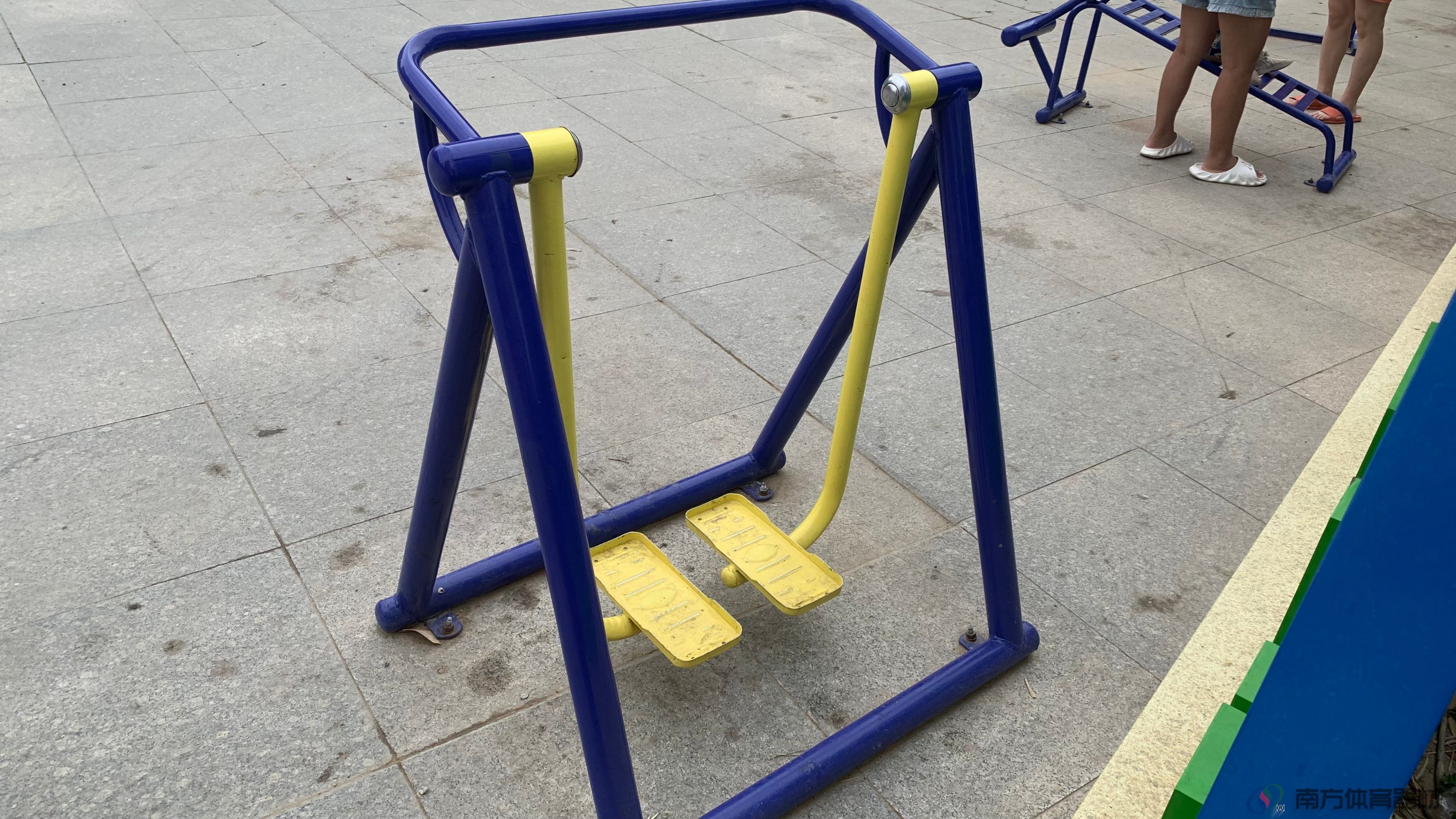 南方体育器材 南方体育器材