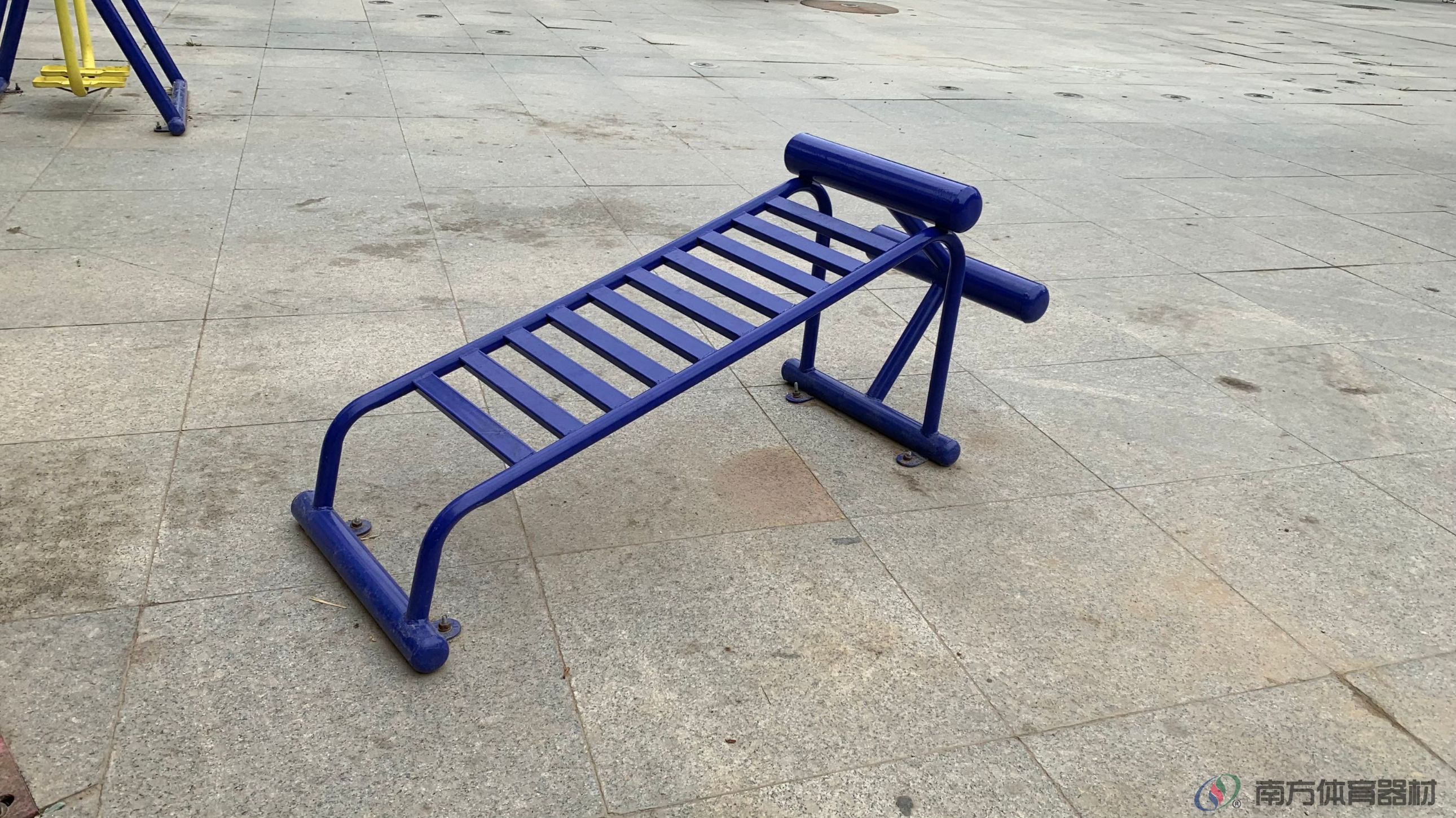 南方体育器材 南方体育器材