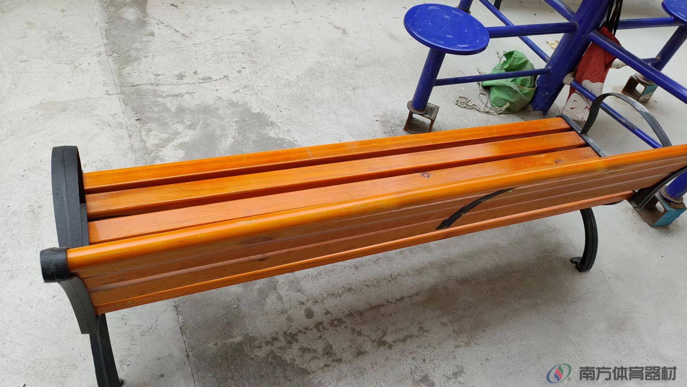 南方体育器材 南方体育器材