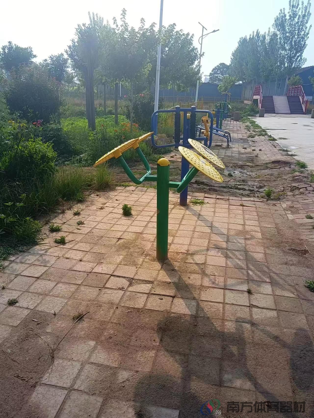 南方体育器材 南方体育器材